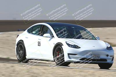 media/Nov-08-2025-Speed Ventures (Sat) [[1c7a6332f5]]/TC A/Session 2 (Turn 2)/